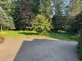 6 Ambler Court, Natick MA 01760