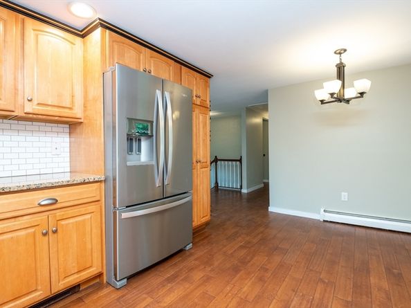 1 Oakhurst Ave, Ipswich MA 01938