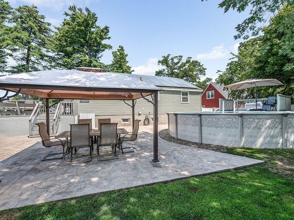 6 Magnolia Ave, Billerica MA 01821