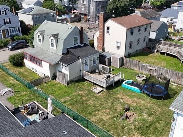 78 Turner St, Quincy MA 02169