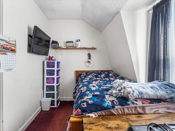 78 Turner St, Quincy MA 02169