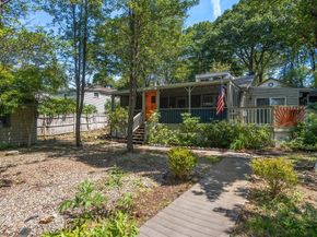 7 Victoria Ave, Rutland MA 01543