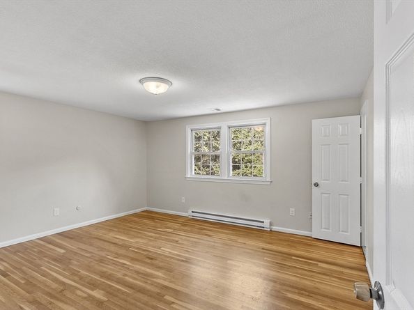 1022 Pleasant St, Framingham MA 01701