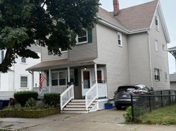 210 Hancock St