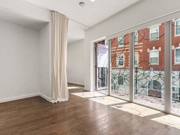126 Salem Street 1, Boston MA 02113