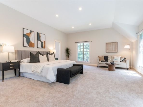 130 Summer St, Weston MA 02493