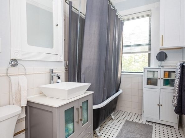 51 Park Drive 25, Boston MA 02215