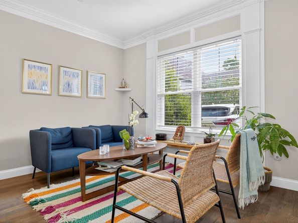 8 Tremont Pl 8, Boston MA 02135
