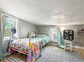 12 Onset Street, Worcester MA 01604