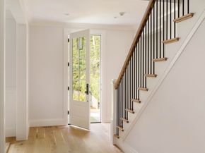 12 Bird Hill Ave, Wellesley MA 02481