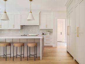 12 Bird Hill Ave, Wellesley MA 02481