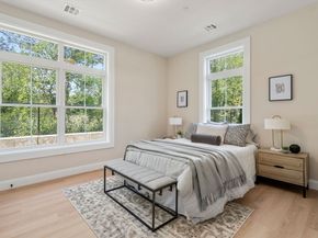 7 Cross St 205, Wilmington MA 01887