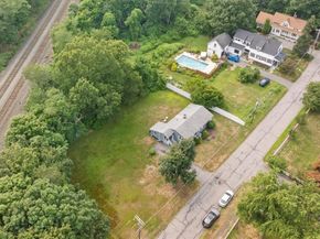 48 High St Ext, Westborough MA 01581