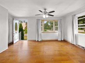 48 High St Ext, Westborough MA 01581