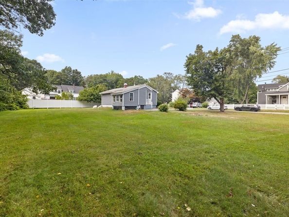 48 High St Ext, Westborough MA 01581