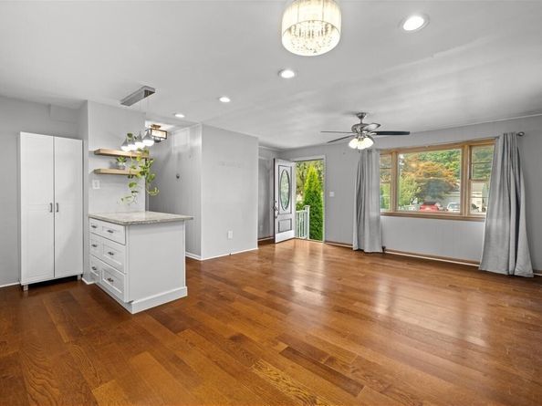 48 High St Ext, Westborough MA 01581