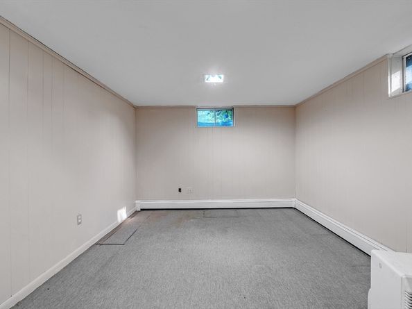 20 Hawthorne Dr, West Boylston MA 01583