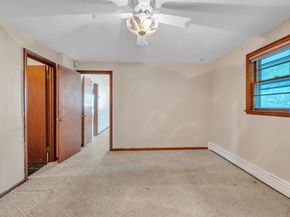 20 Hawthorne Dr, West Boylston MA 01583