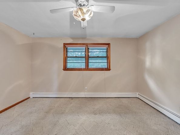 20 Hawthorne Dr, West Boylston MA 01583