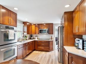 4 Fitzgerald Way, Beverly MA 01915