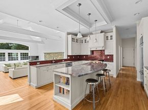 105 East St, Hingham MA 02043
