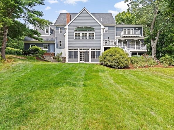 105 East St, Hingham MA 02043