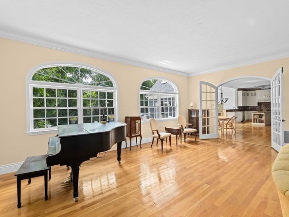105 East St, Hingham MA 02043