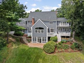 105 East St, Hingham MA 02043