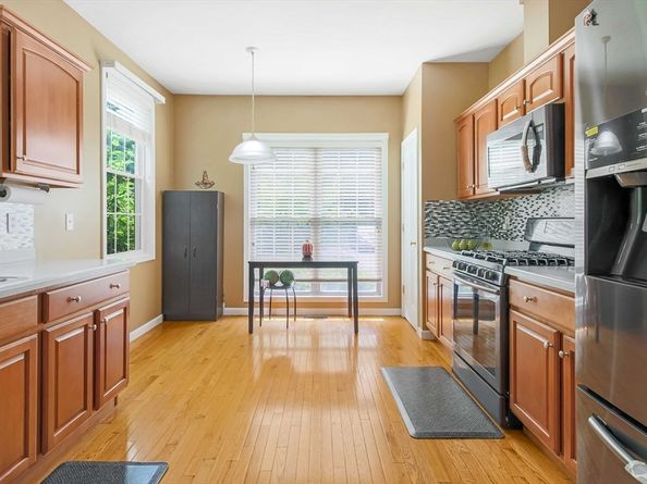 68 Buttercup Ln 68, Grafton MA 01560