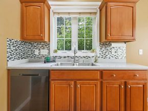 68 Buttercup Ln 68, Grafton MA 01560