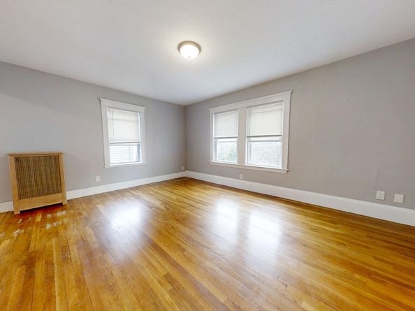9-11 Bancroft St, Watertown MA 02472