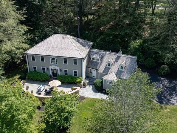 6 Brewer Way, Hingham MA 02043