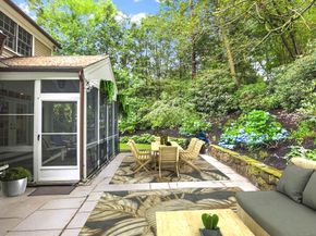 6 Brewer Way, Hingham MA 02043