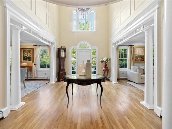 6 Brewer Way, Hingham MA 02043