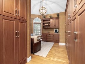 6 Brewer Way, Hingham MA 02043