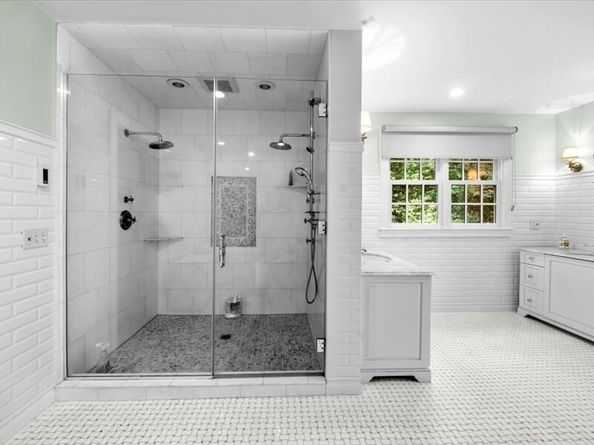 6 Brewer Way, Hingham MA 02043