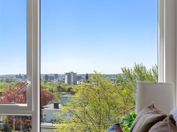 125 Lowell Street 301, Somerville MA 02143