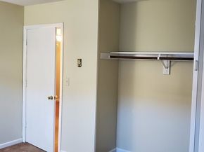 121 Bailey Street B12, Worcester MA 01602
