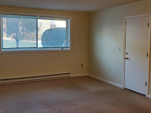 121 Bailey Street B12, Worcester MA 01602