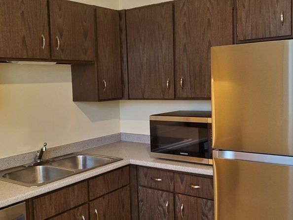 121 Bailey Street B12, Worcester MA 01602
