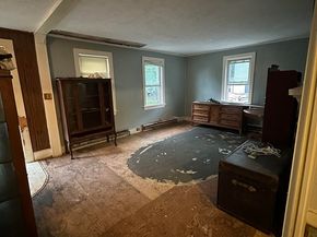 17 Middleton St, Milford MA 01757