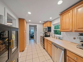 83 Forbes Hill Rd, Quincy MA 02170