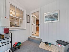 83 Forbes Hill Rd, Quincy MA 02170