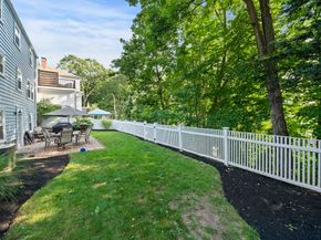 83 Forbes Hill Rd, Quincy MA 02170