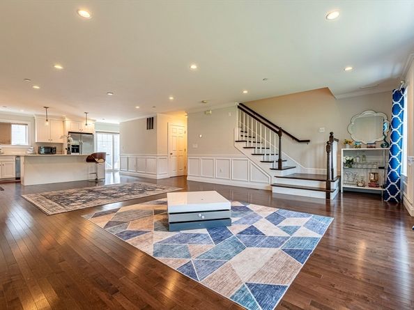 2 Mitchell Lane B, Weymouth MA 02190