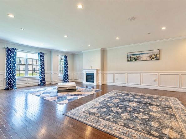 2 Mitchell Lane B, Weymouth MA 02190