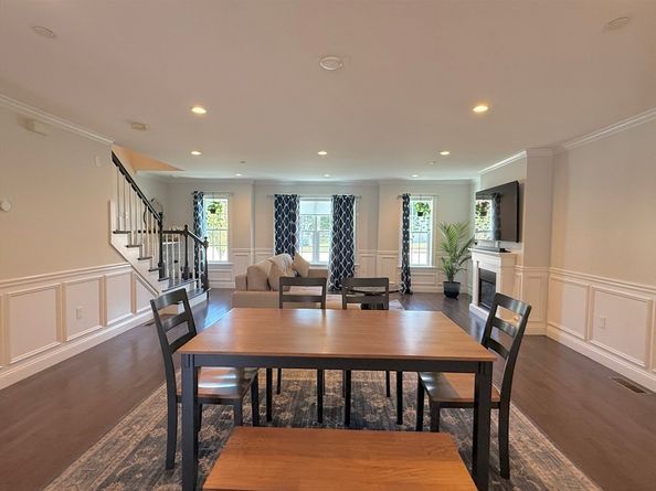 2 Mitchell Lane B, Weymouth MA 02190