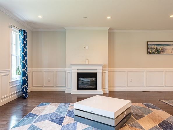 2 Mitchell Lane B, Weymouth MA 02190