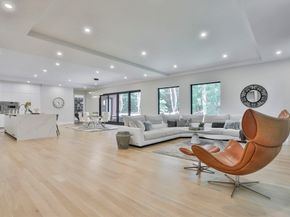 18 Blueberry Lane, Lexington MA 02420