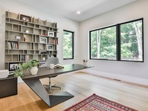 18 Blueberry Lane, Lexington MA 02420